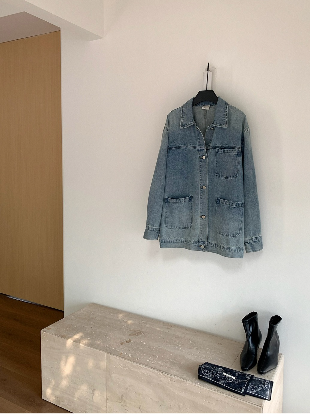 VINTAGE LOOK DENIM JACKET 2123