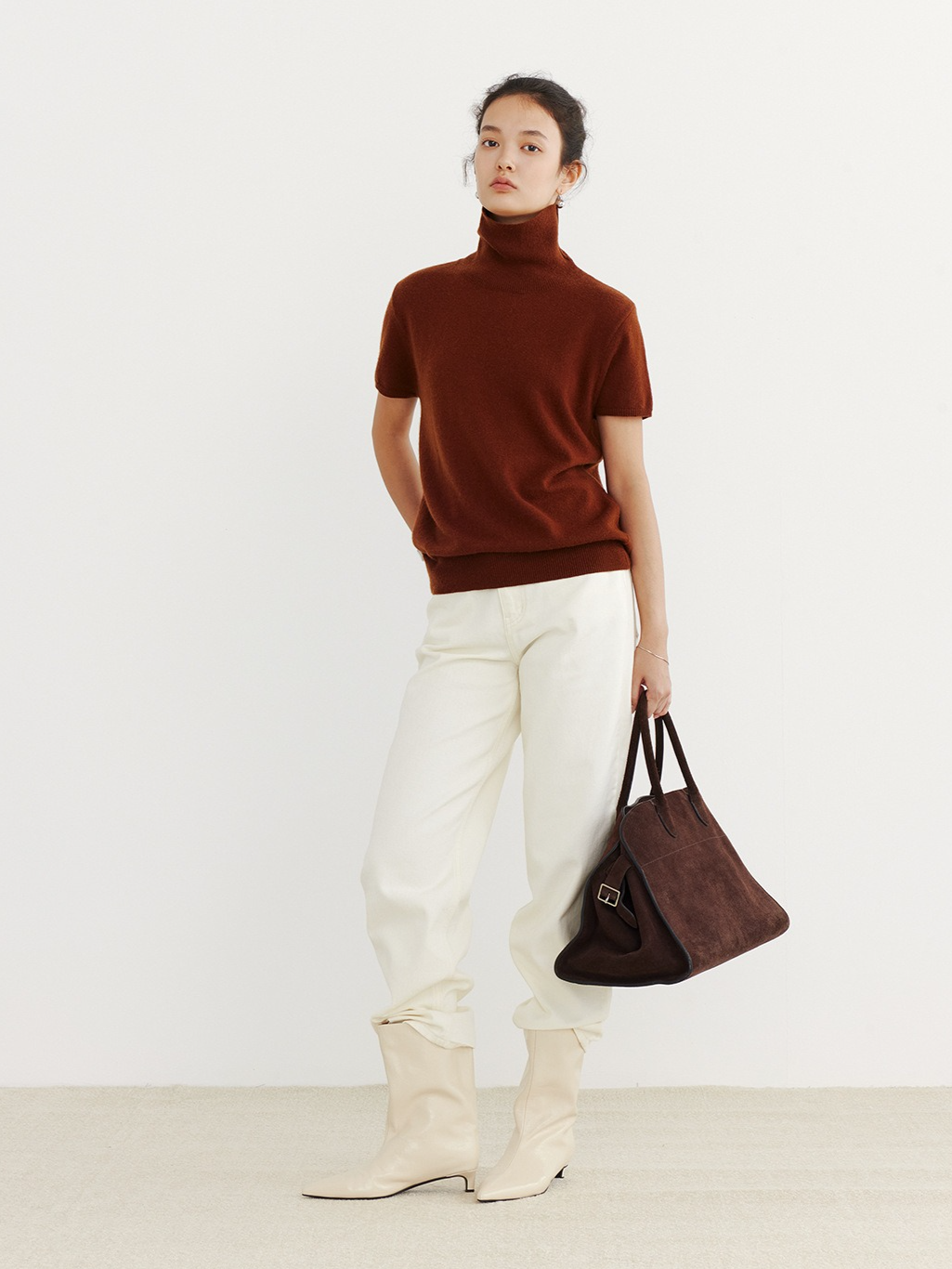 HALF-SLEEVE TURTLENECK KNIT 2126