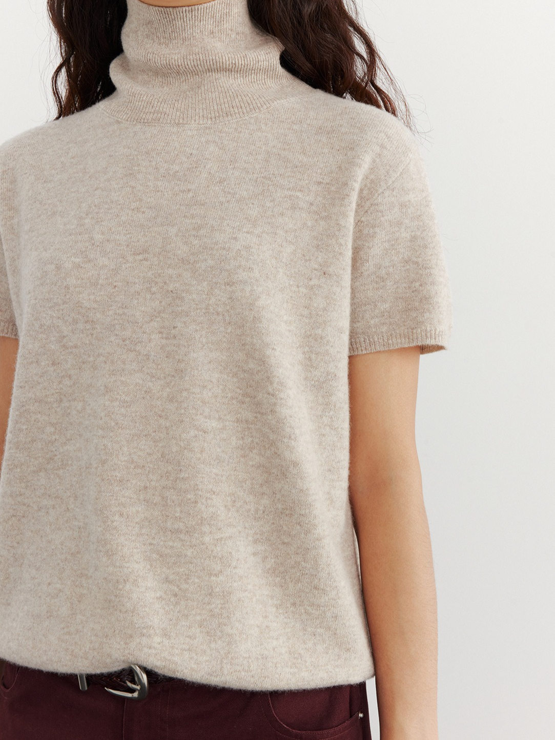 HALF-SLEEVE TURTLENECK KNIT 2126