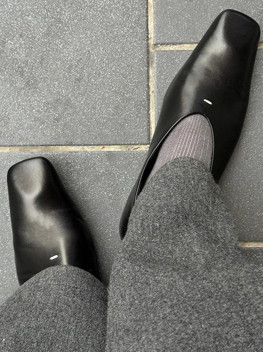 スクエアトゥフラットシューズ 2157