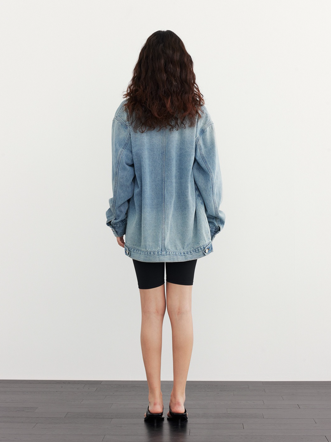 VINTAGE LOOK DENIM JACKET 2123