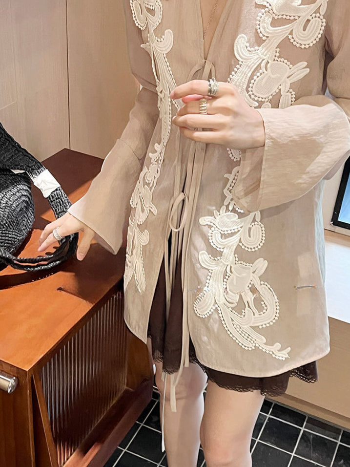 レース刺繍シアーカシュクールシャツ 2036