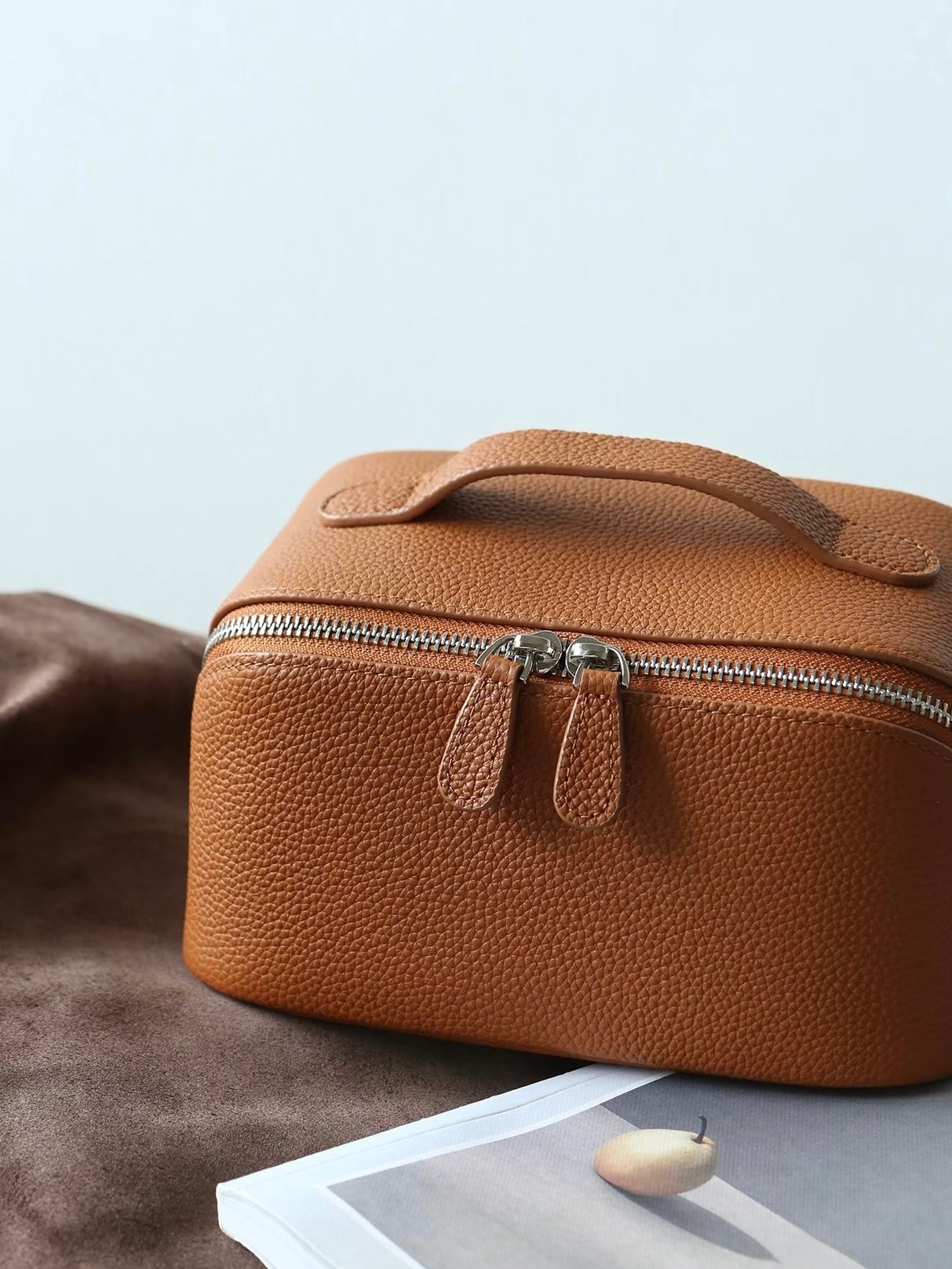 ミニマルレザーポーチ 2148