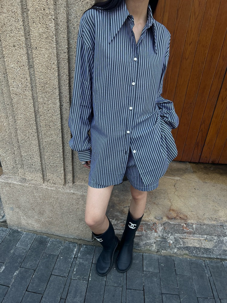 【LOOKBOOK ITEM】シルキードロップショルダーストライプシャツ 1689