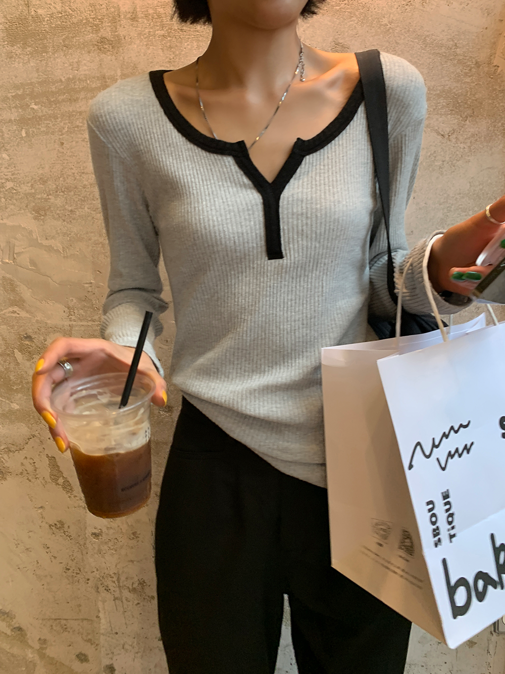 Yネックパイピングプルオーバー 1241