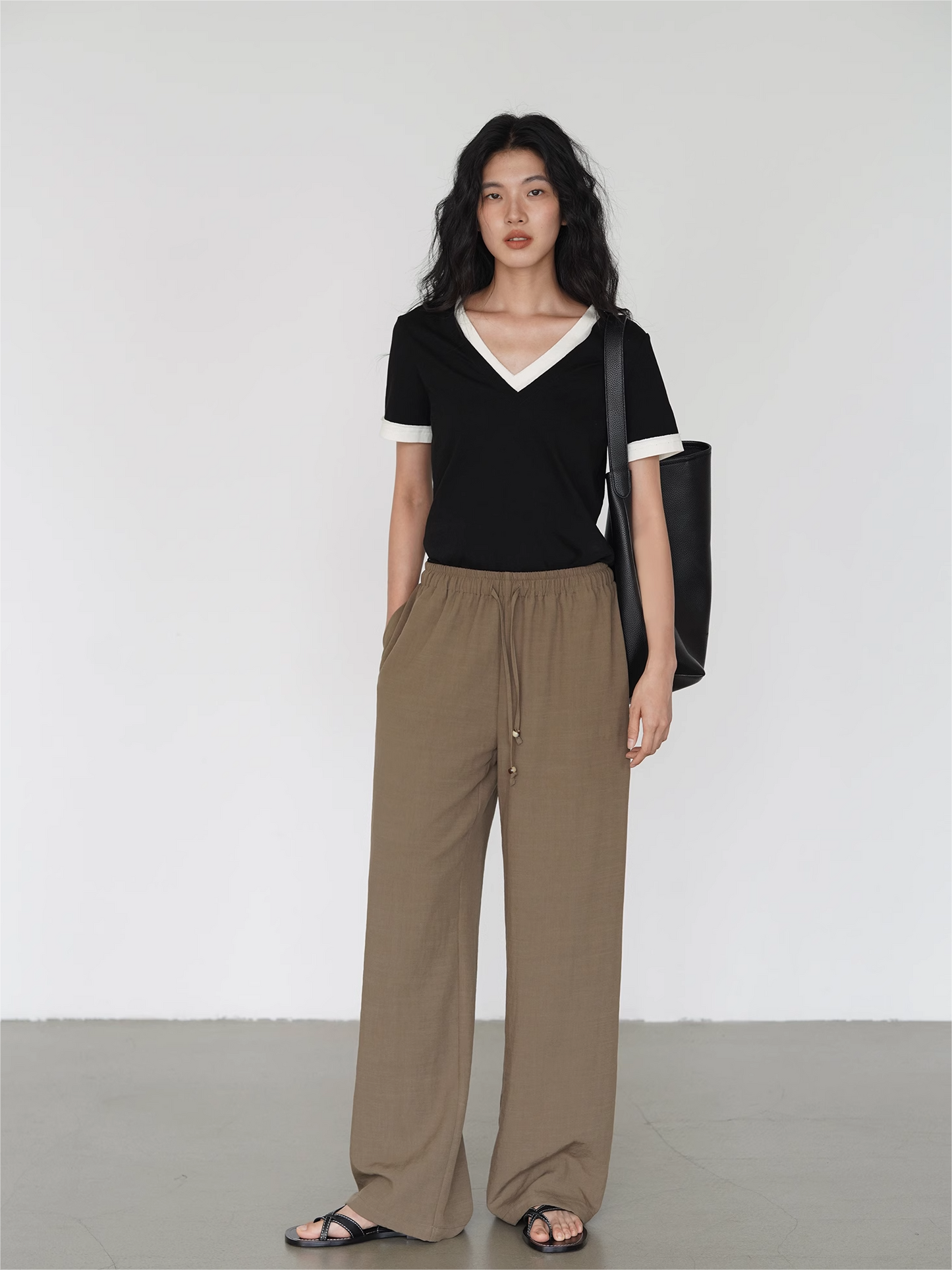VネックバイカラーTシャツ 2095