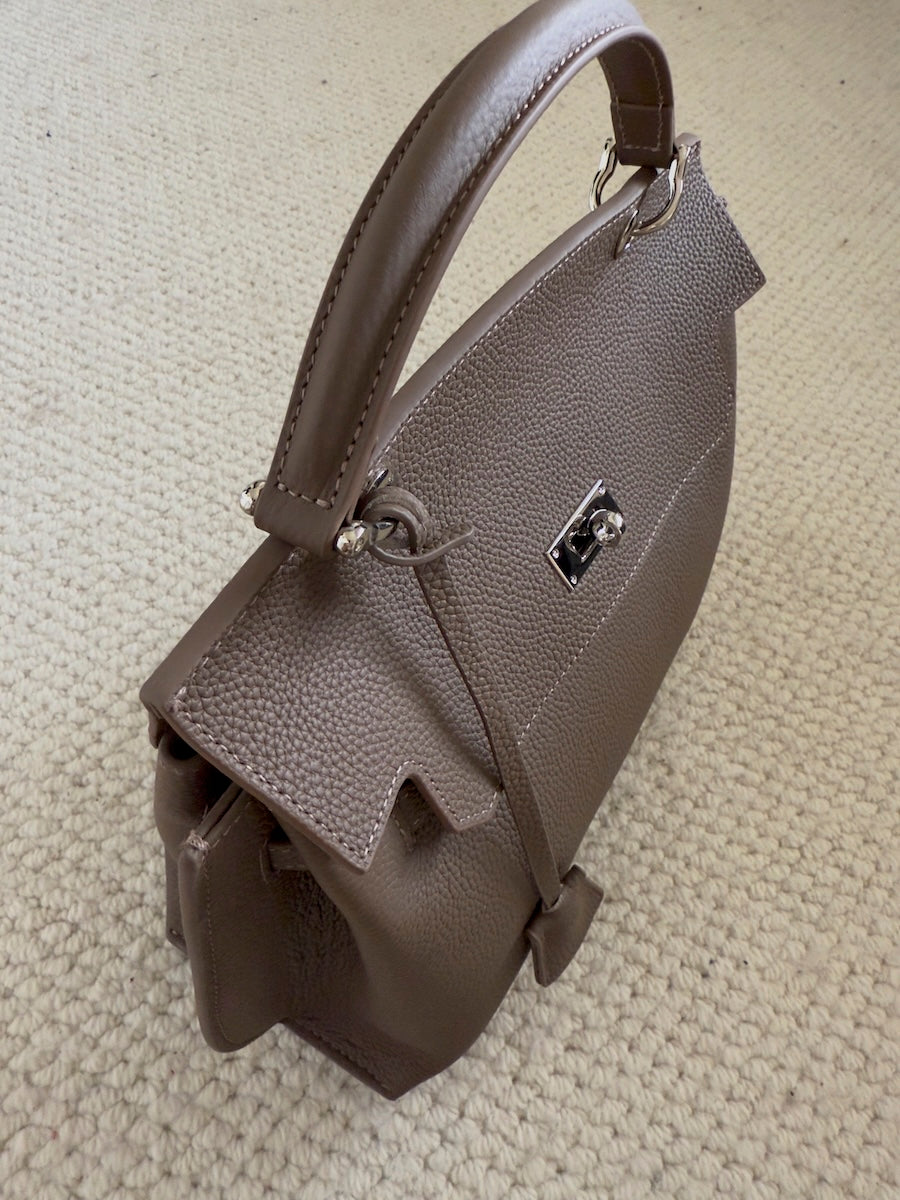 2WAYスクエアレザーバッグ 1911