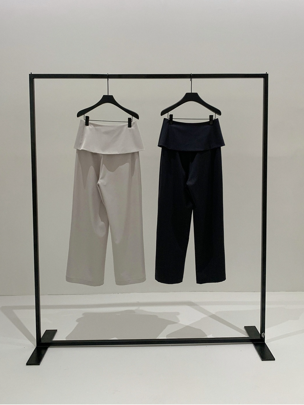 LAYERED FLAP TUCK PANTS 2130