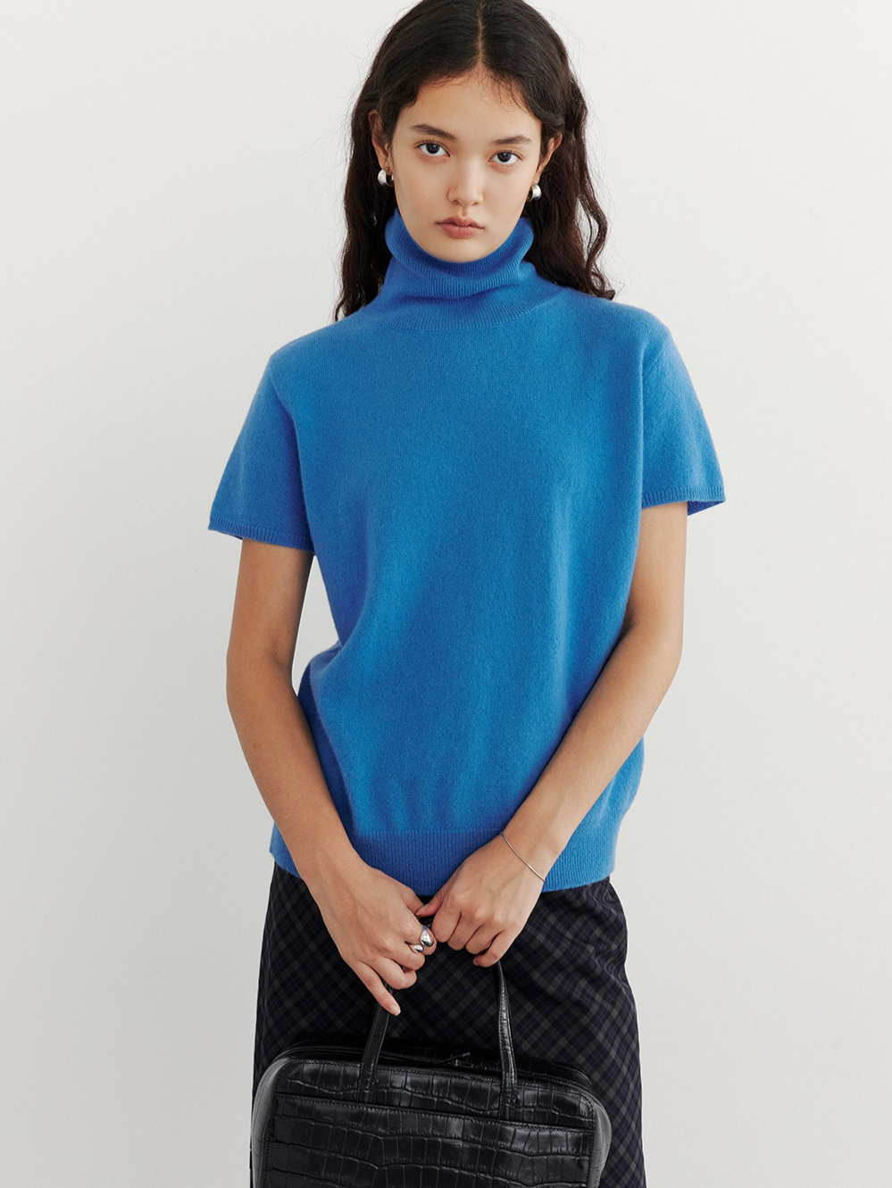 HALF-SLEEVE TURTLENECK KNIT 2126