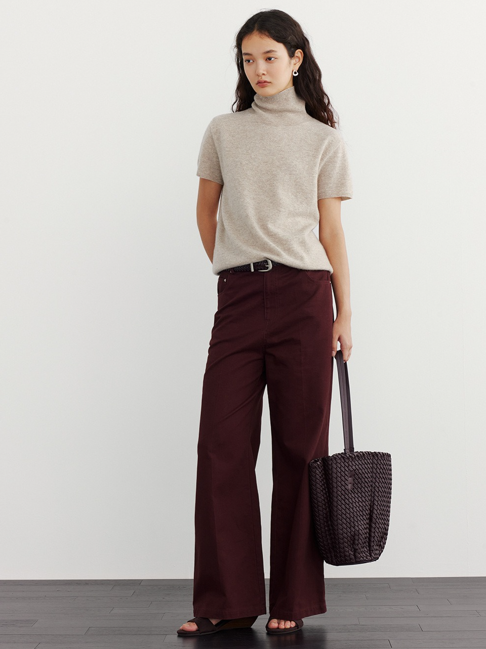 HALF-SLEEVE TURTLENECK KNIT 2126