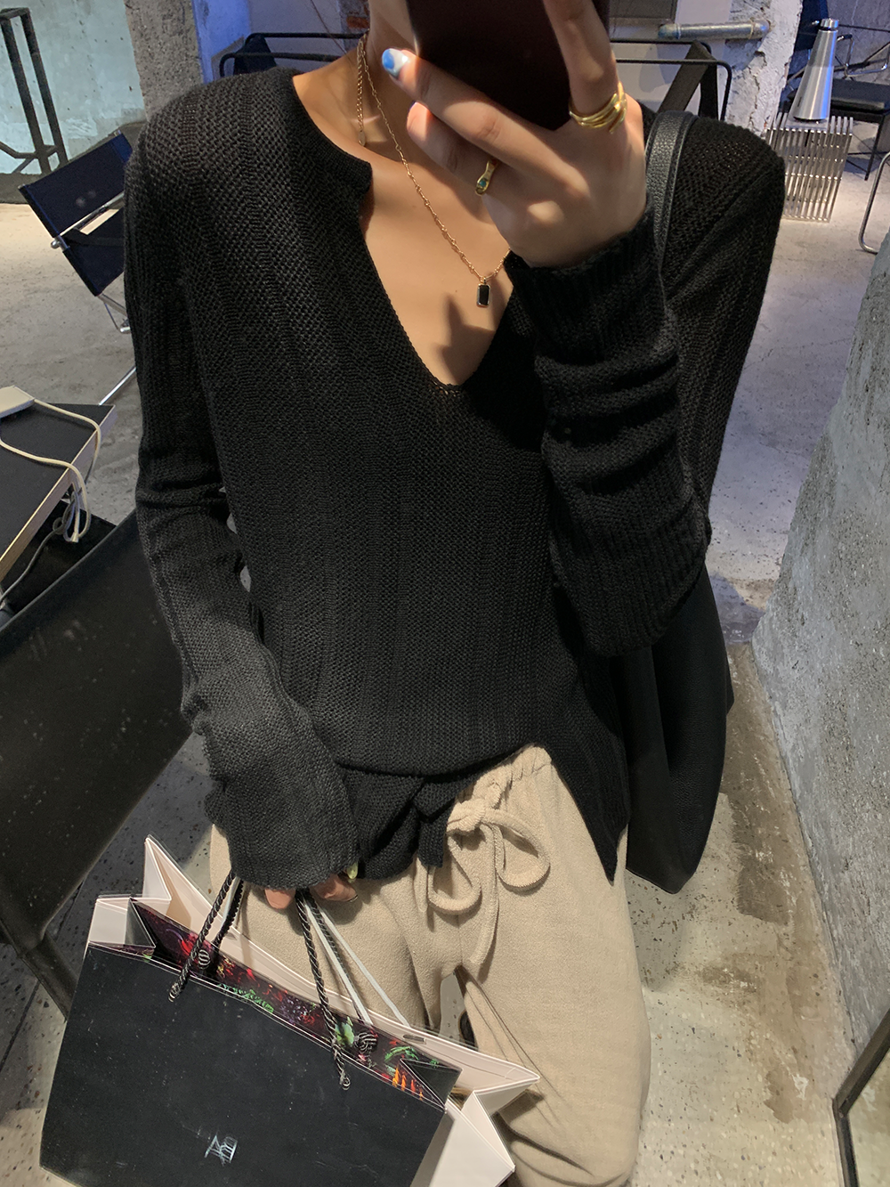 【再入荷】ルーズニットVネックトップス 0840