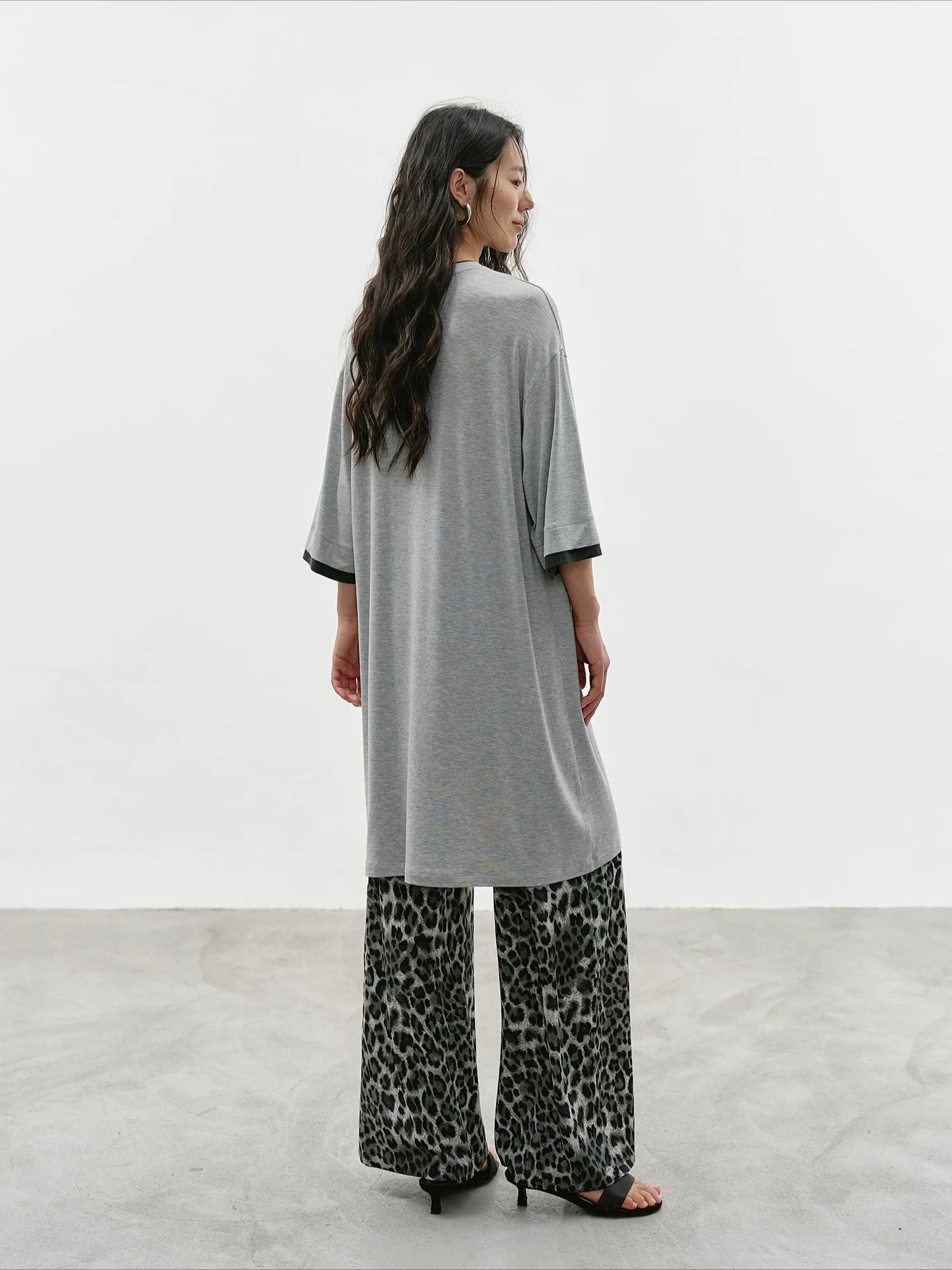 ニュアンスロングTシャツ2359 – gypsophila