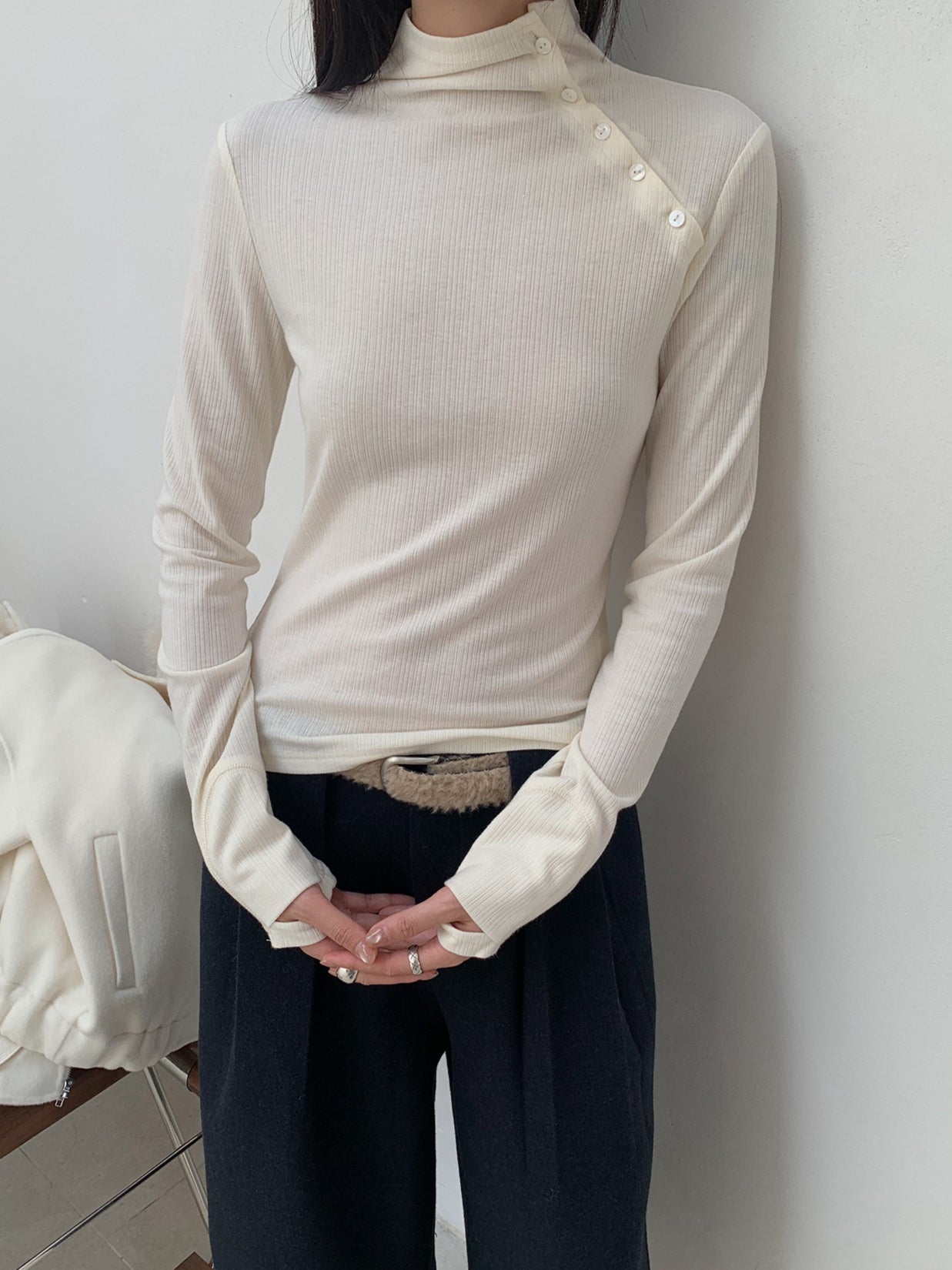 ASYM 2WAY NECK TOP 2522
