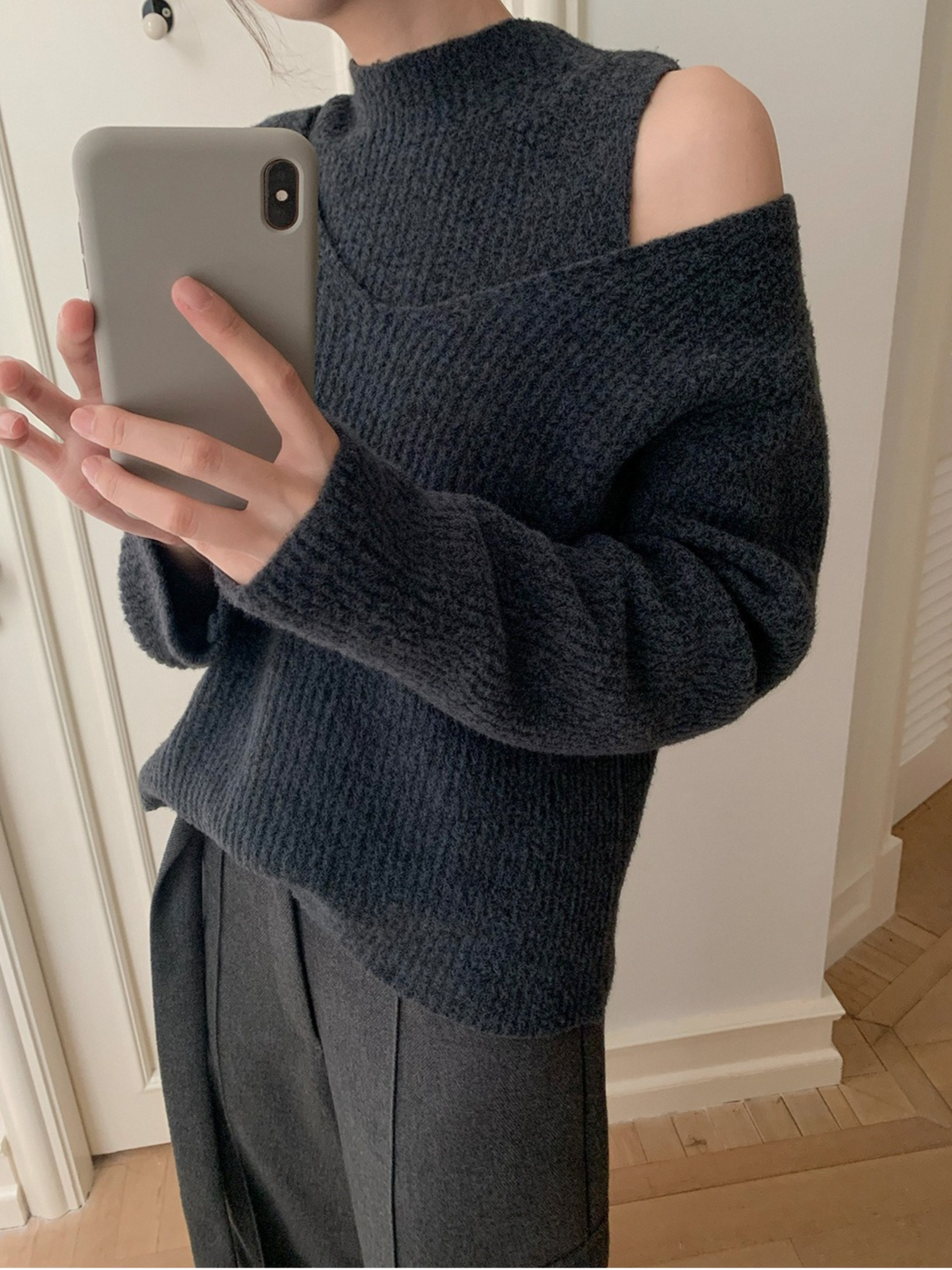 レイヤードプチハイネックニット 2210