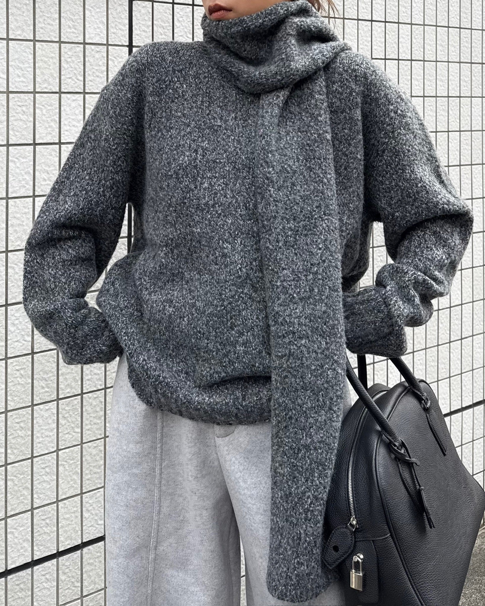 マフラー付きクルーネックニット2223 – gypsophila