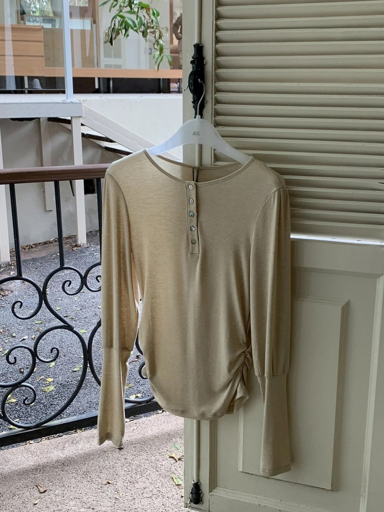 SOFT HENLEY PULLOVER 2457