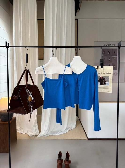 新品タグ付ジプソフィア Gypsohilaトゥインクルトップスブラック 新品タグ付ジプソフィア Gypsohilaトゥインクルトップスブラック