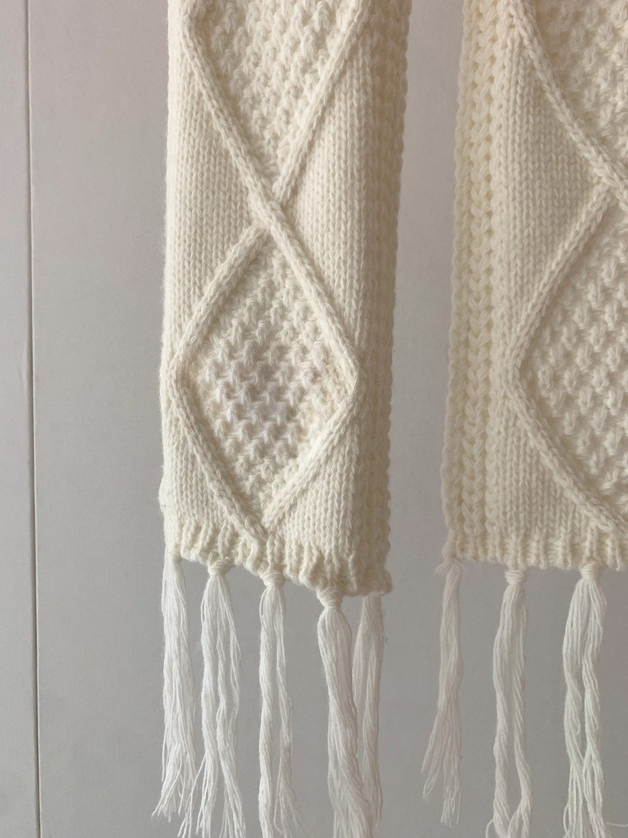CABLE KNIT MUFFLER 2521