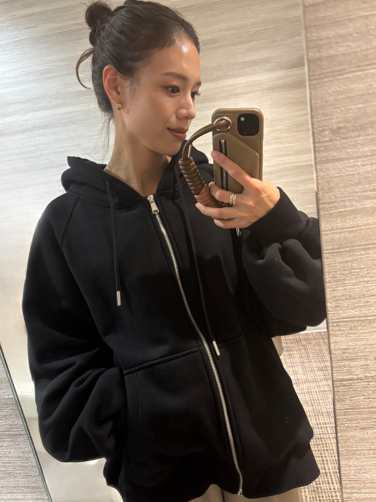 RAGLAN VOLUME-SLEEVE HOODIE × ai01