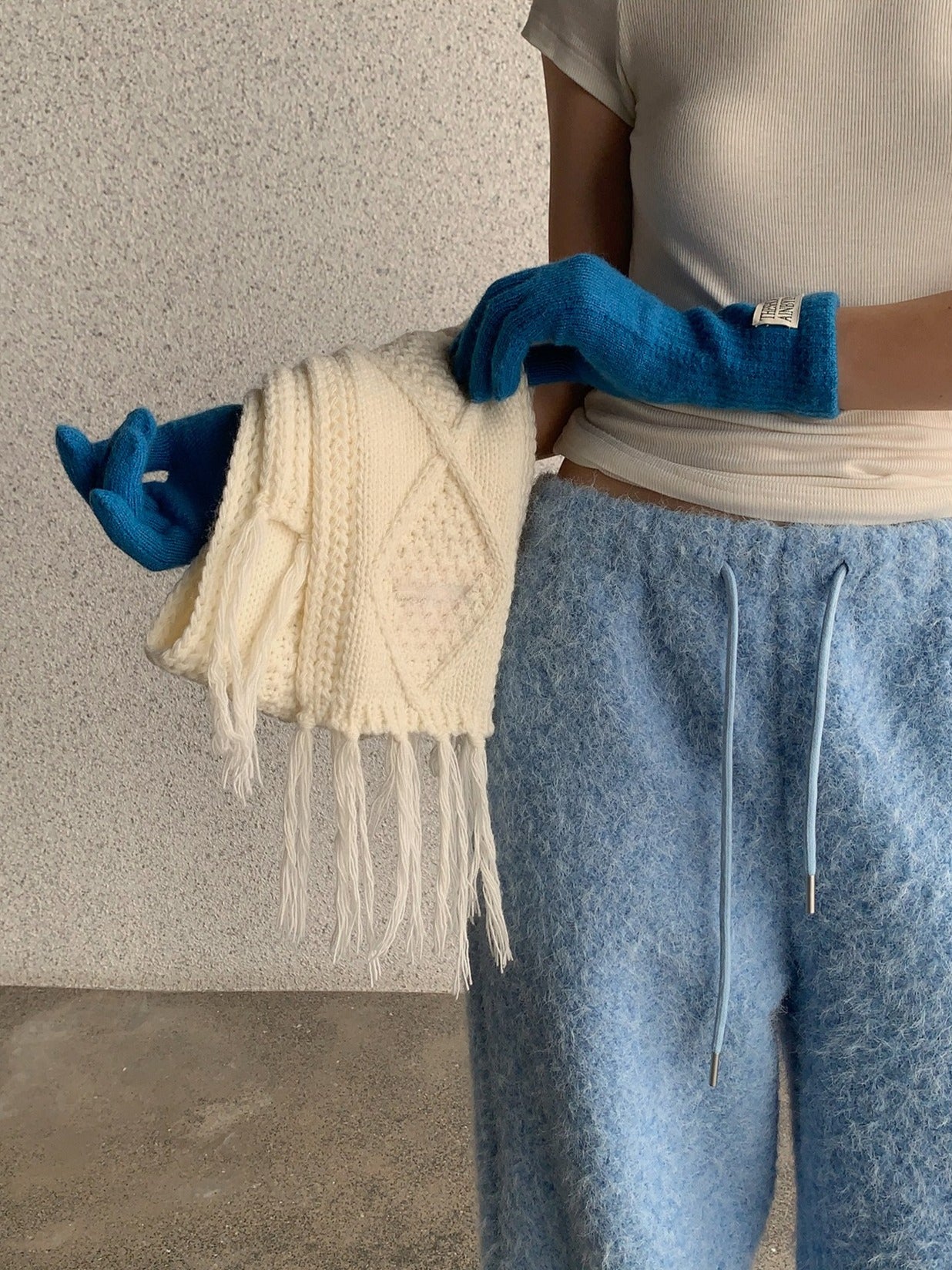 CABLE KNIT MUFFLER 2521