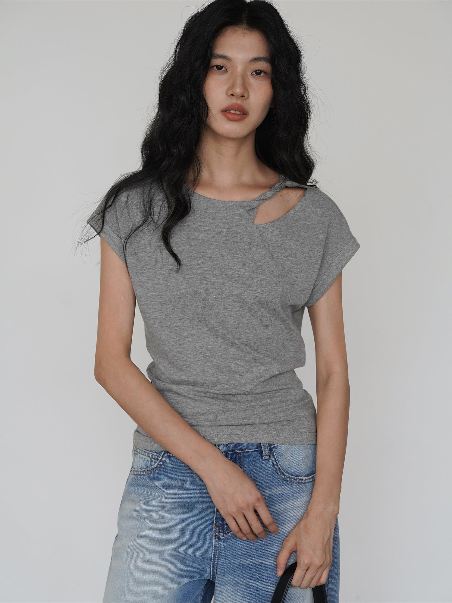新品ジプソフィア　tシャツ　グレイ/ブラックロゴ p15010189-a_146b7668-a84e-4512
