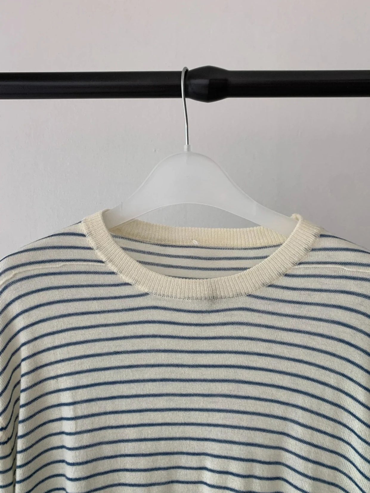 RELAXED WOOL-BLEND KNIT 2463