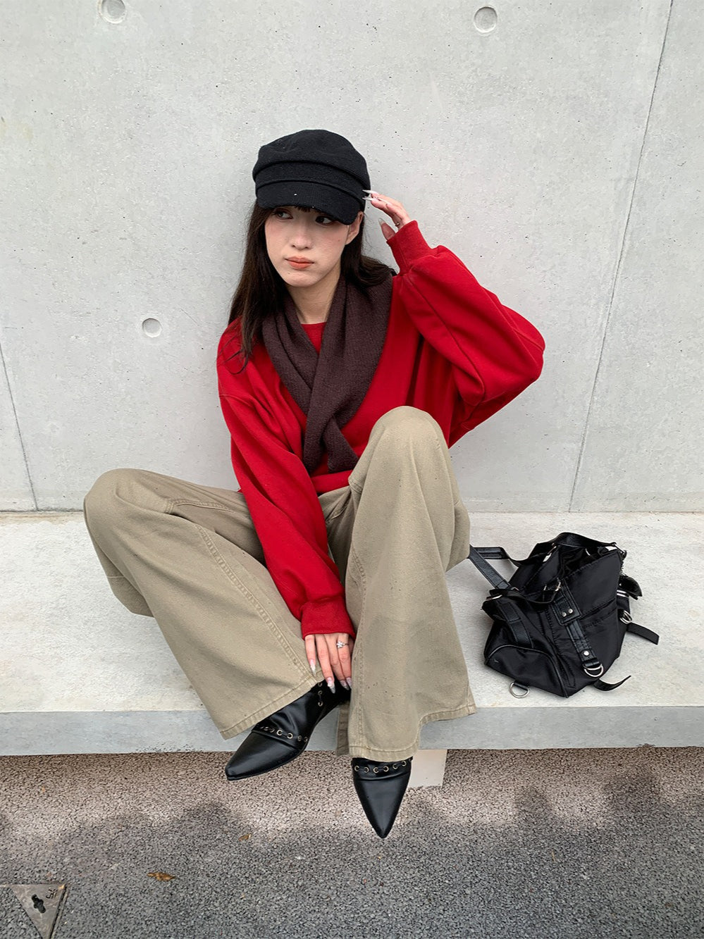 SCARF ACCENT SWEAT 2481