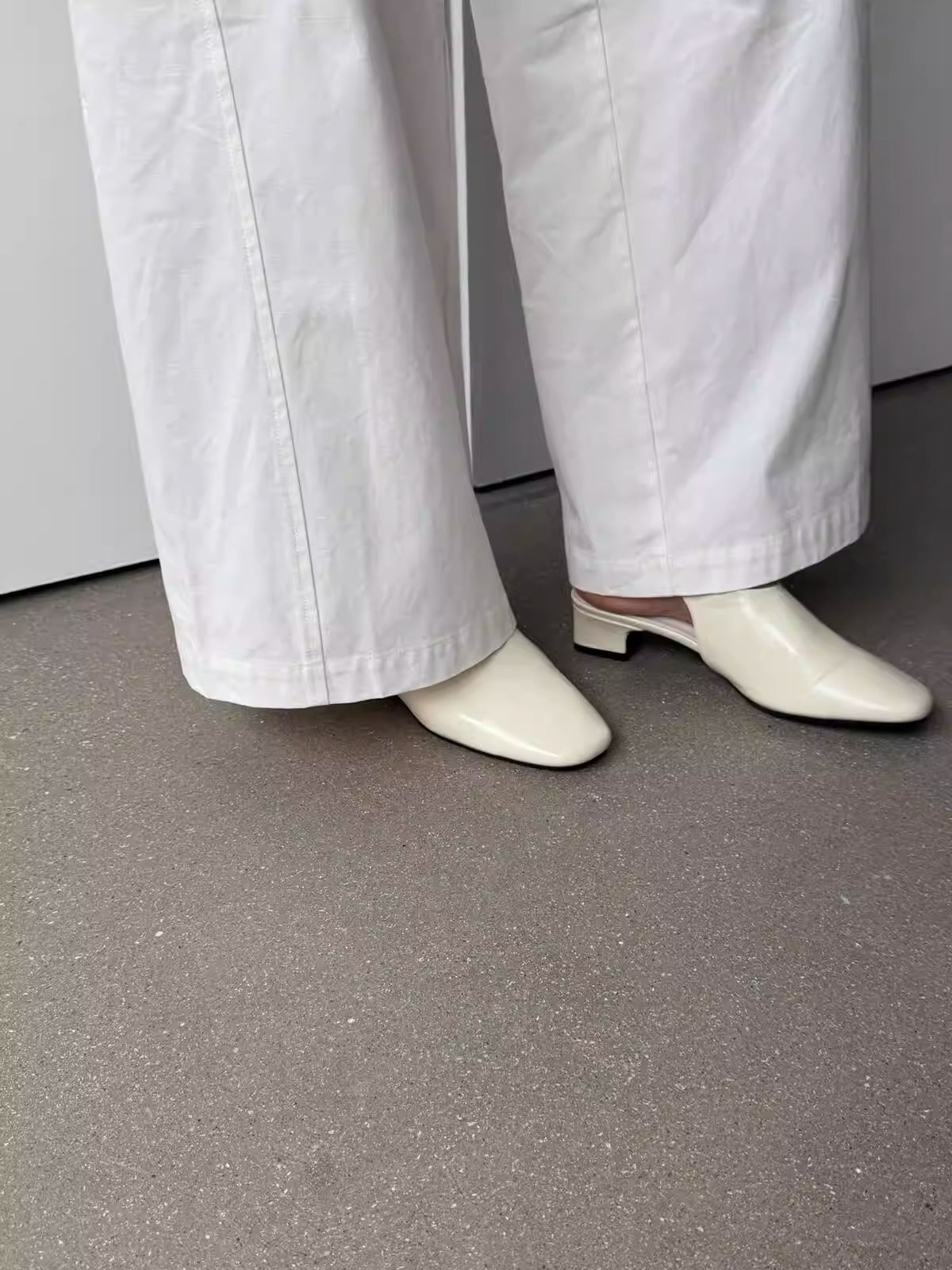 バックストラップフラットシューズ 2325