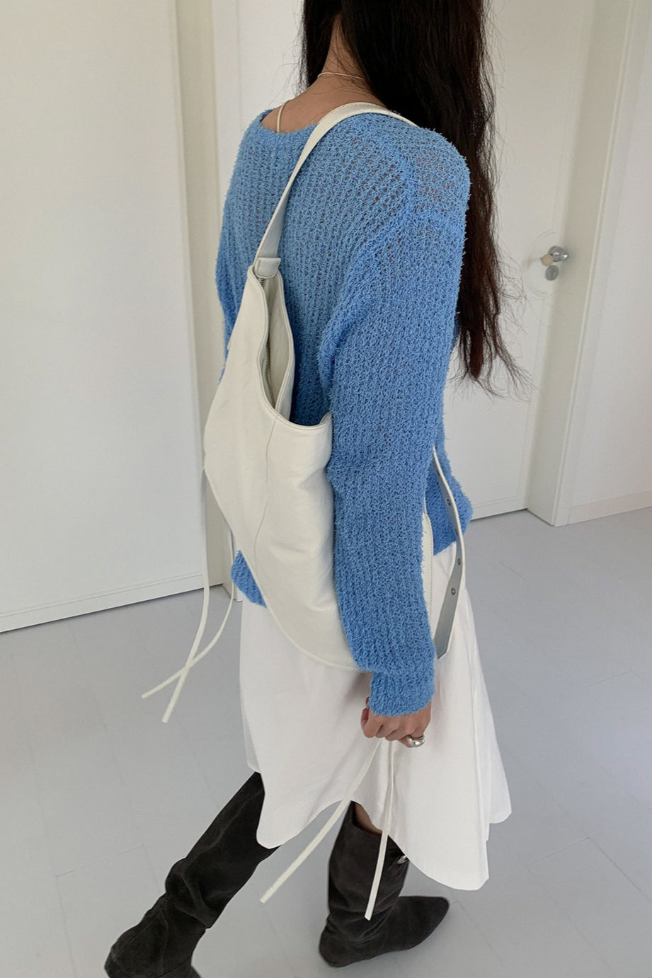 LOOSE ROUND NECK KNIT 2319