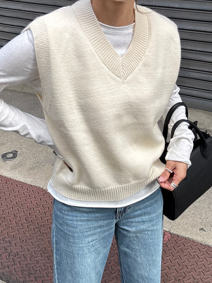 VNECK KNIT VEST × chiiica02