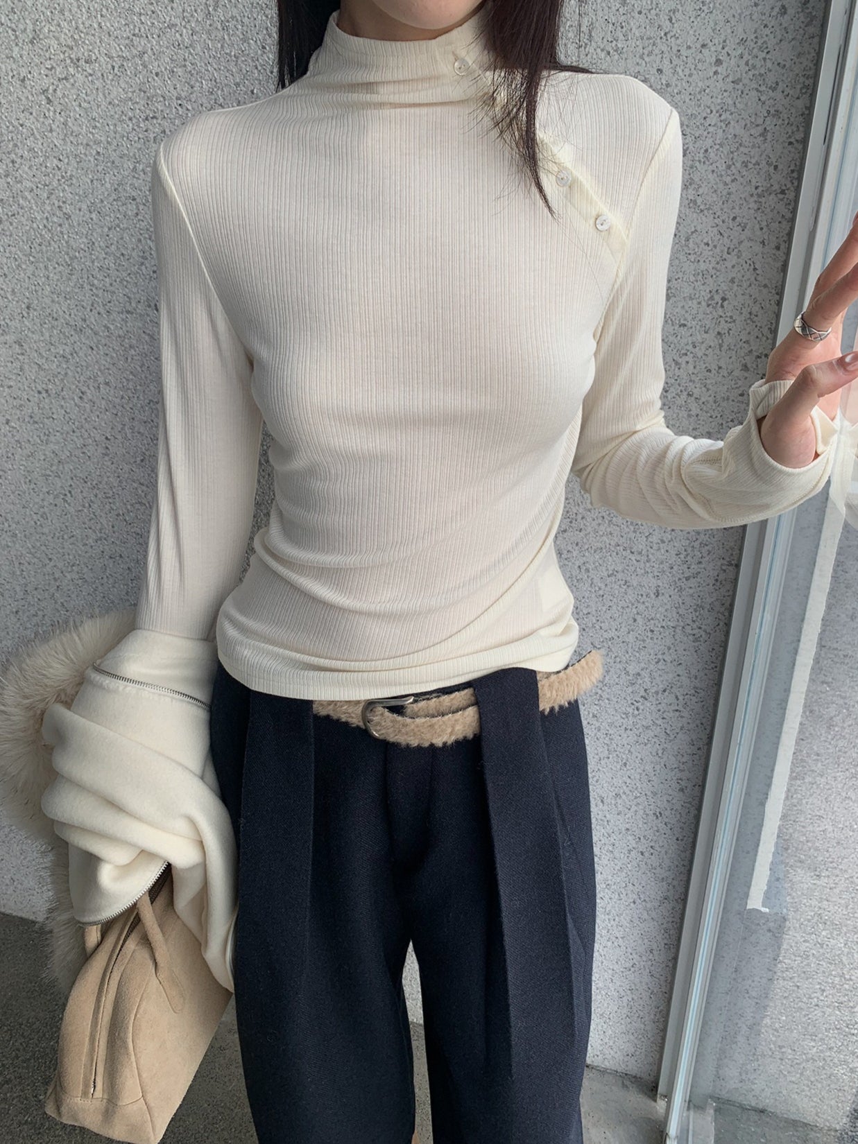 ASYM 2WAY NECK TOP 2522