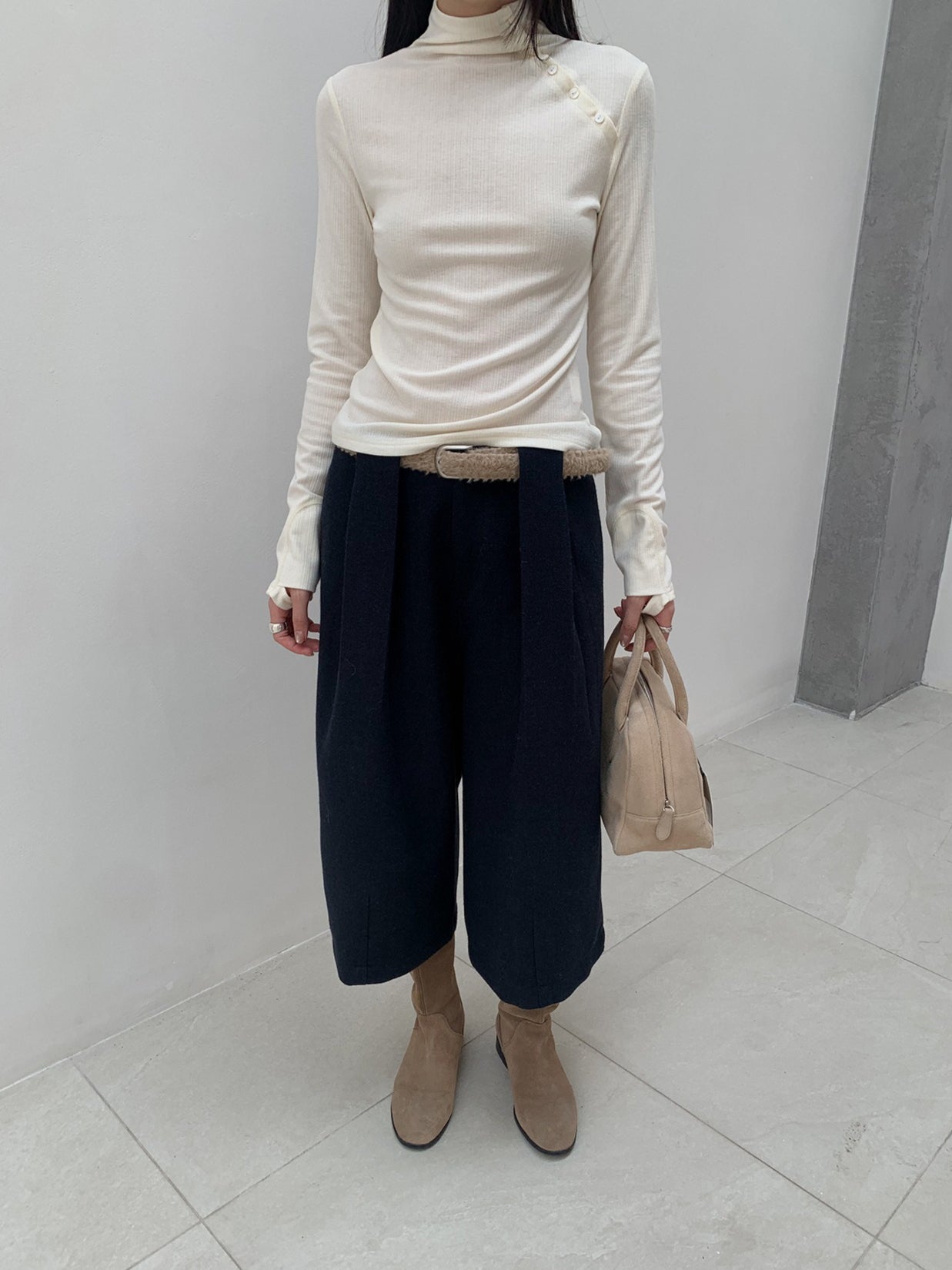 ASYM 2WAY NECK TOP 2522