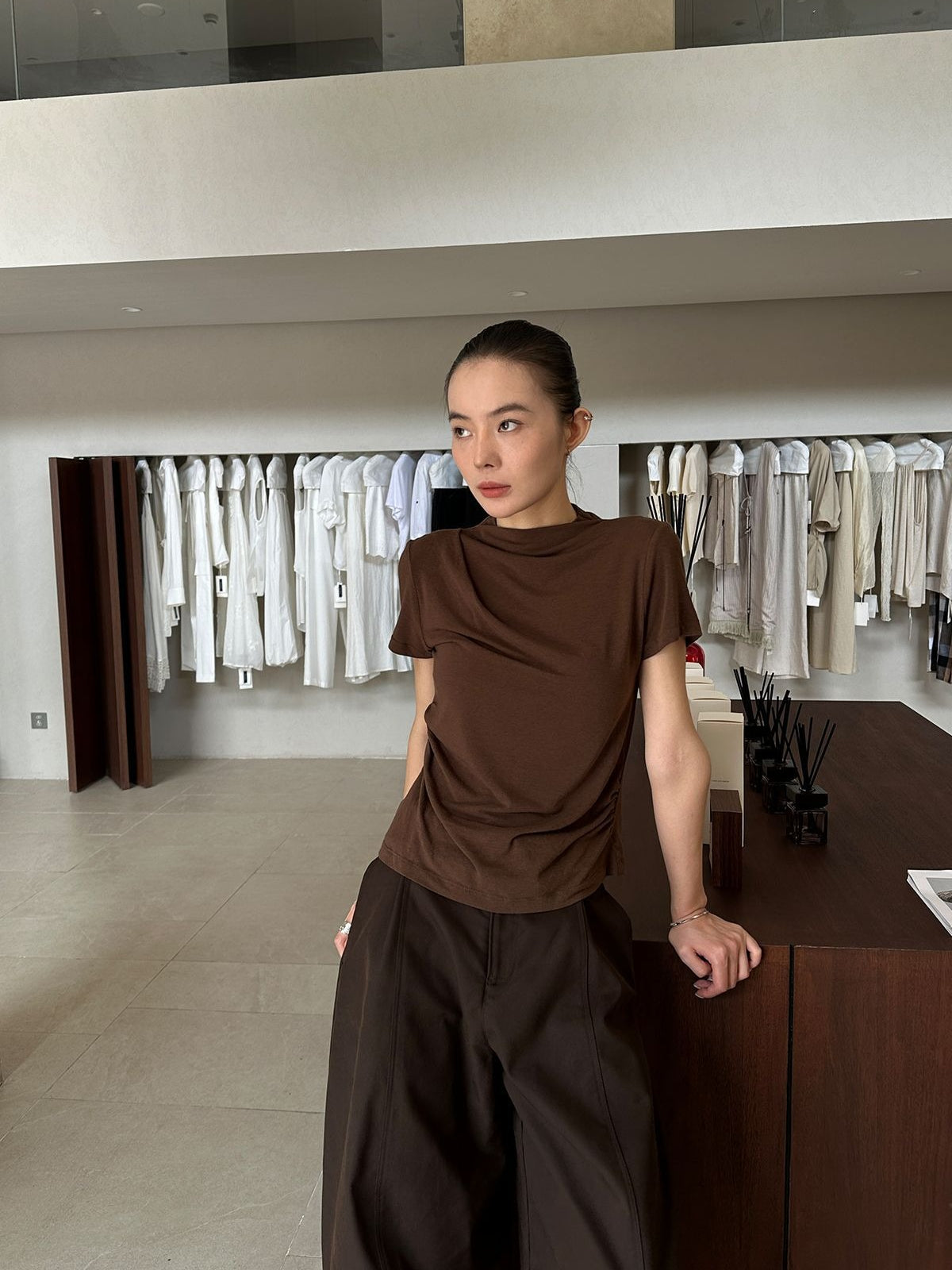MINIMAL MOCK NECK TOP 2484