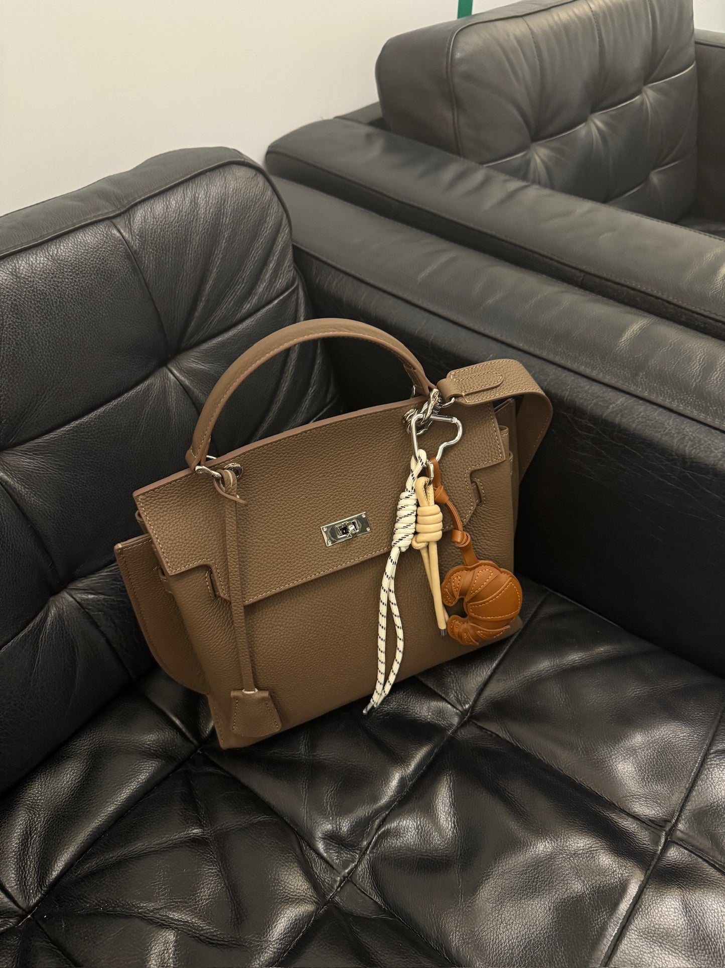 【予約商品】2WAYスクエアレザーバッグ 1911※12月中旬順次発送