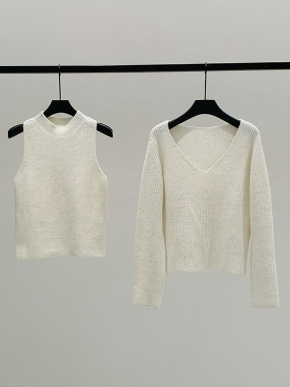 レイヤードプチハイネックニット 2210