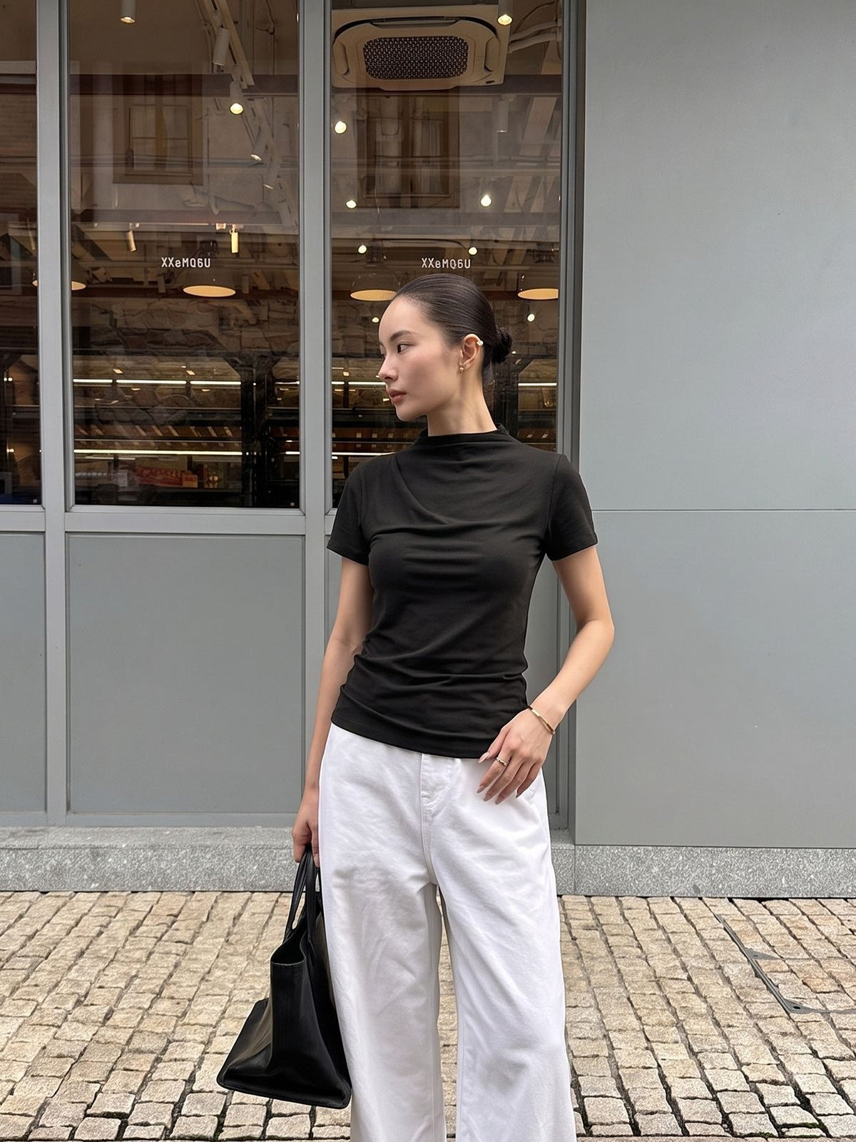 MINIMAL MOCK NECK TOP 2484