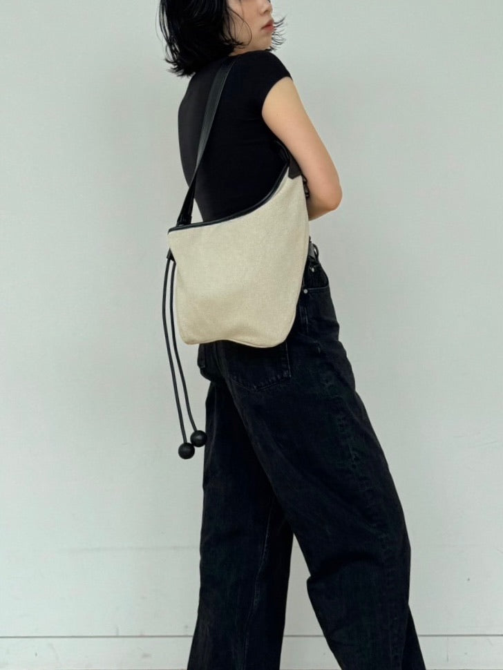 変形ボディショルダーバッグ 1998 – gypsophila