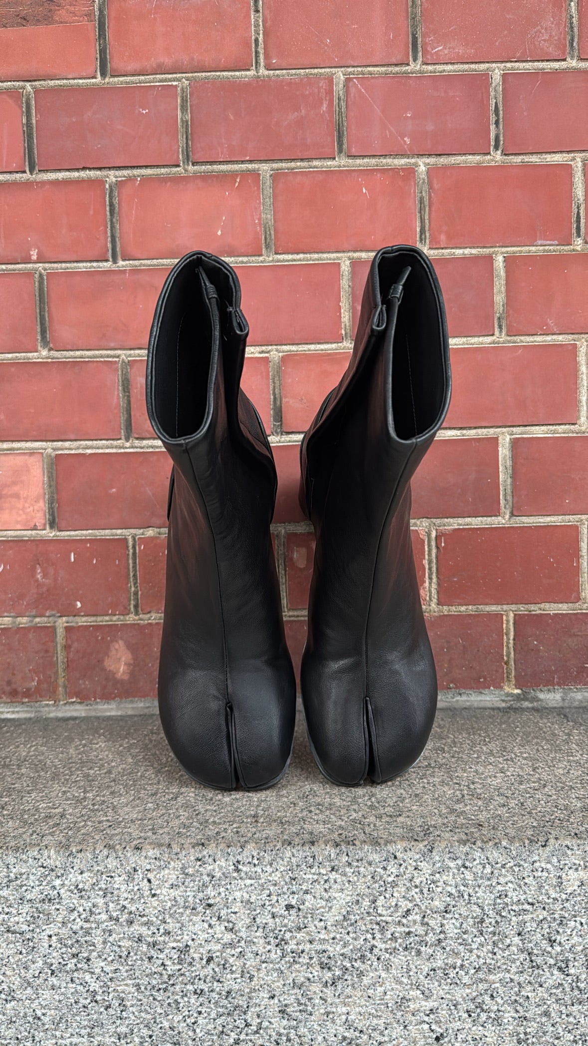 【再入荷】フェイクレザータビショートブーツ 1178