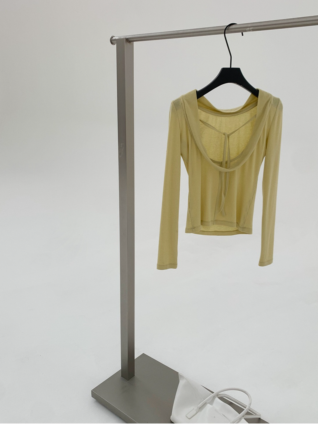 BACK-TIE OPEN TOP 2119