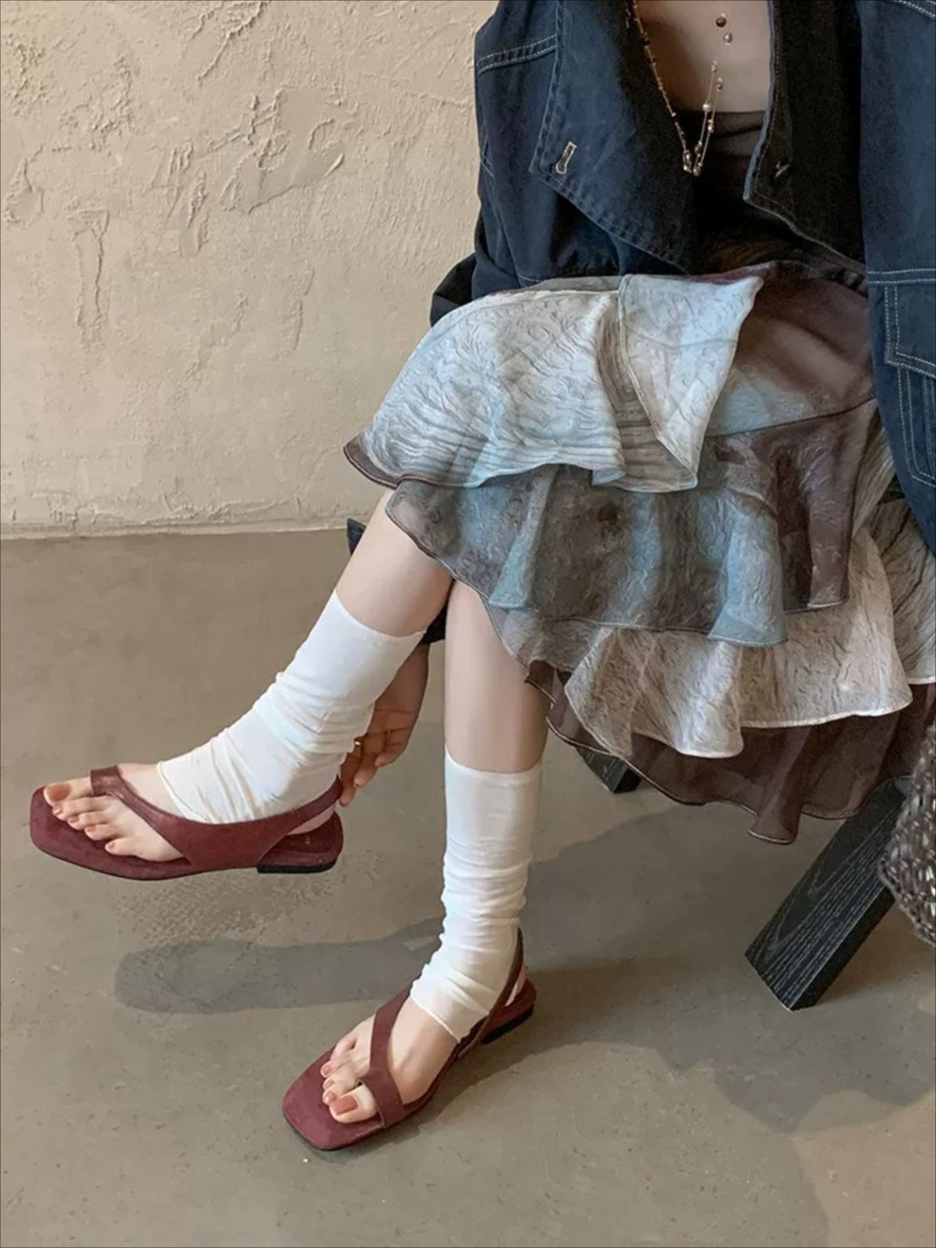 アシンメトリートングサンダル 2393