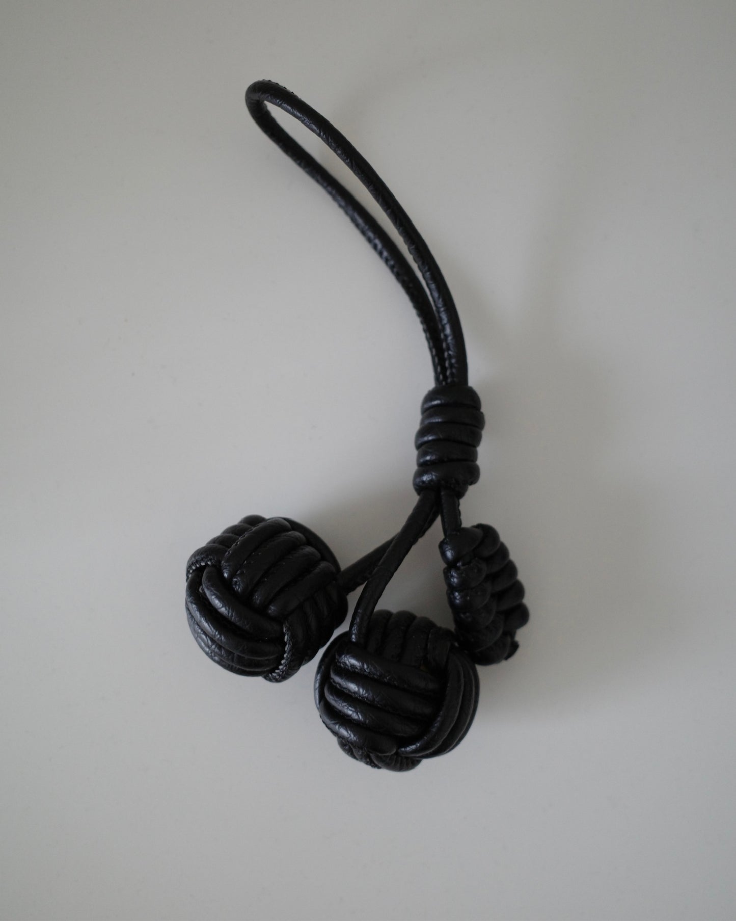 ツインオーブチャーム 2205