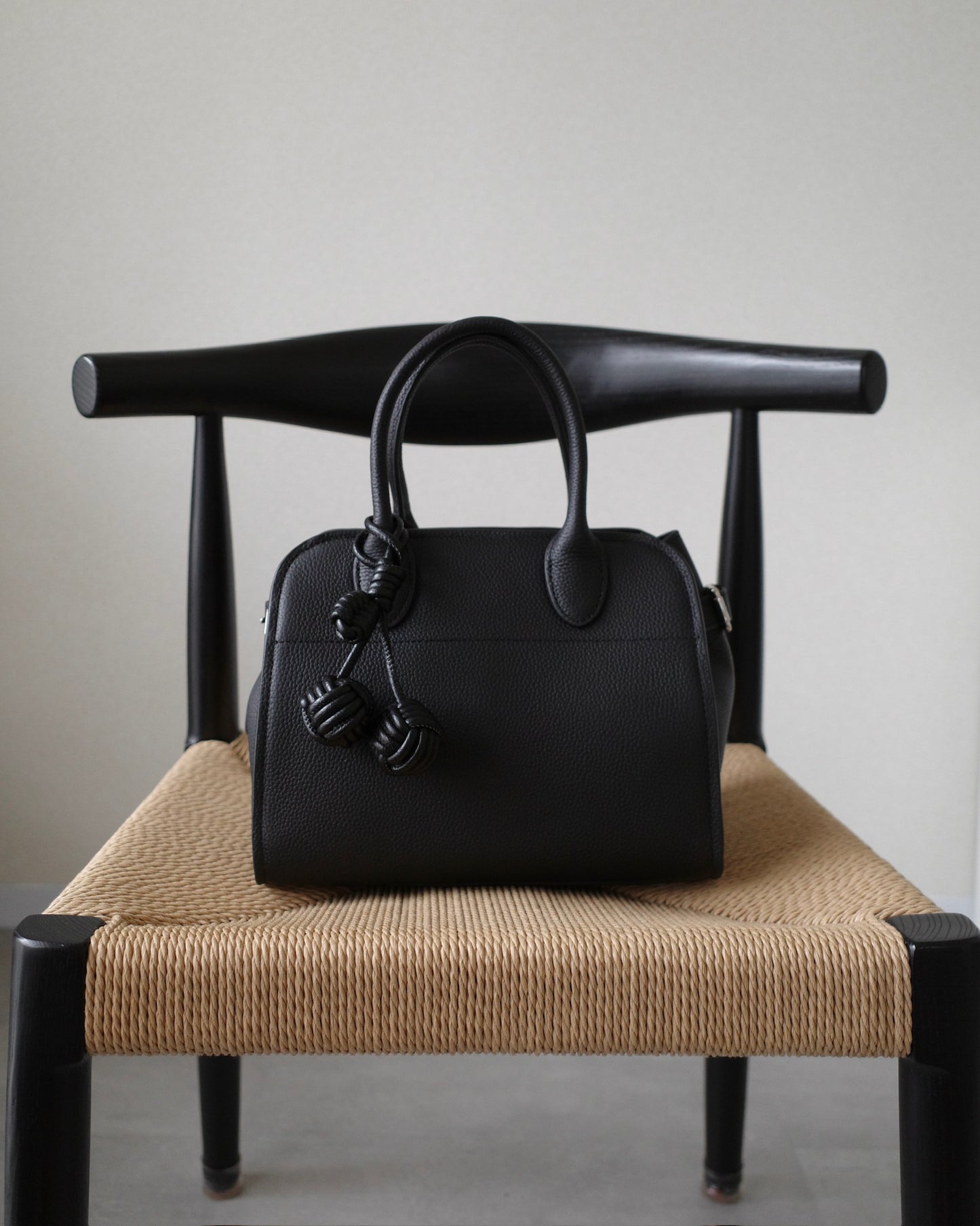 ツインオーブチャーム 2205