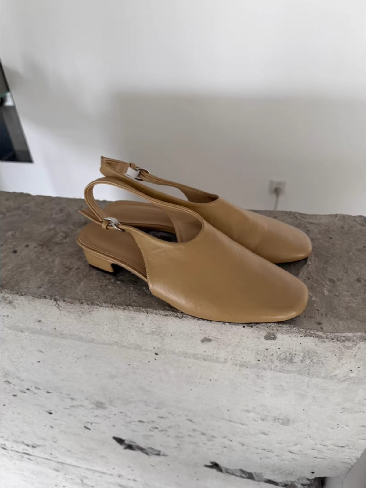 バックストラップフラットシューズ 2325