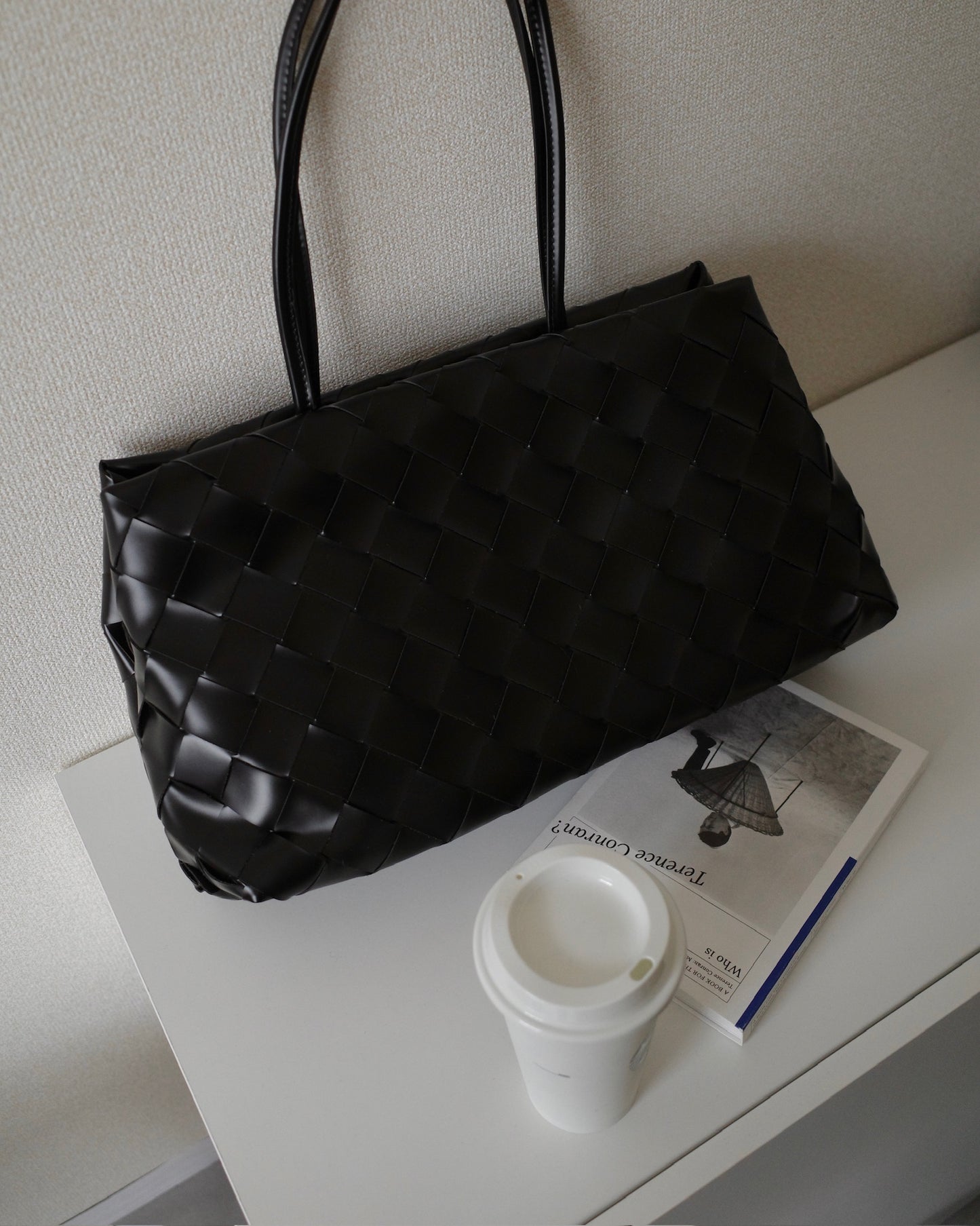 レザー編み込みショルダーバッグ 2139