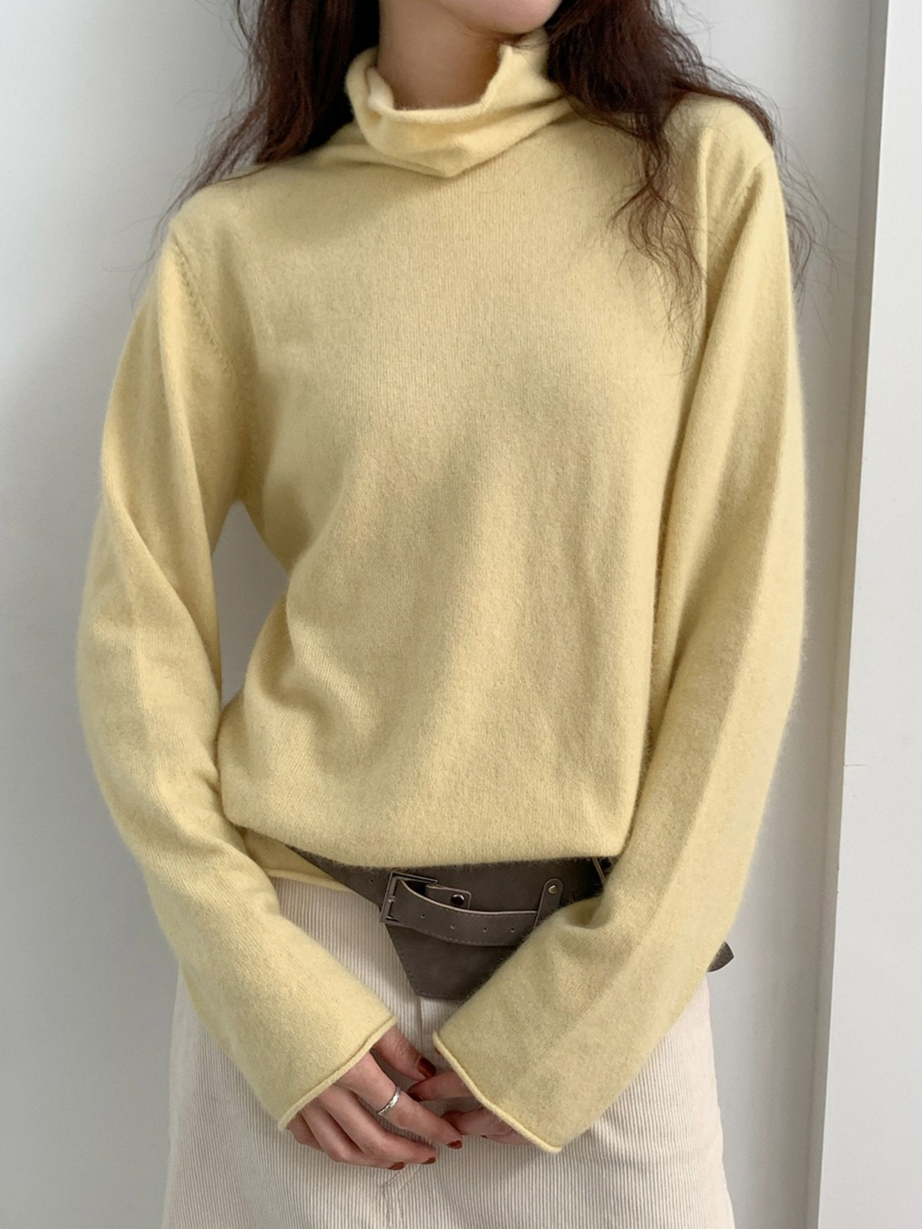 ルーズハイネックカラーニット 2200