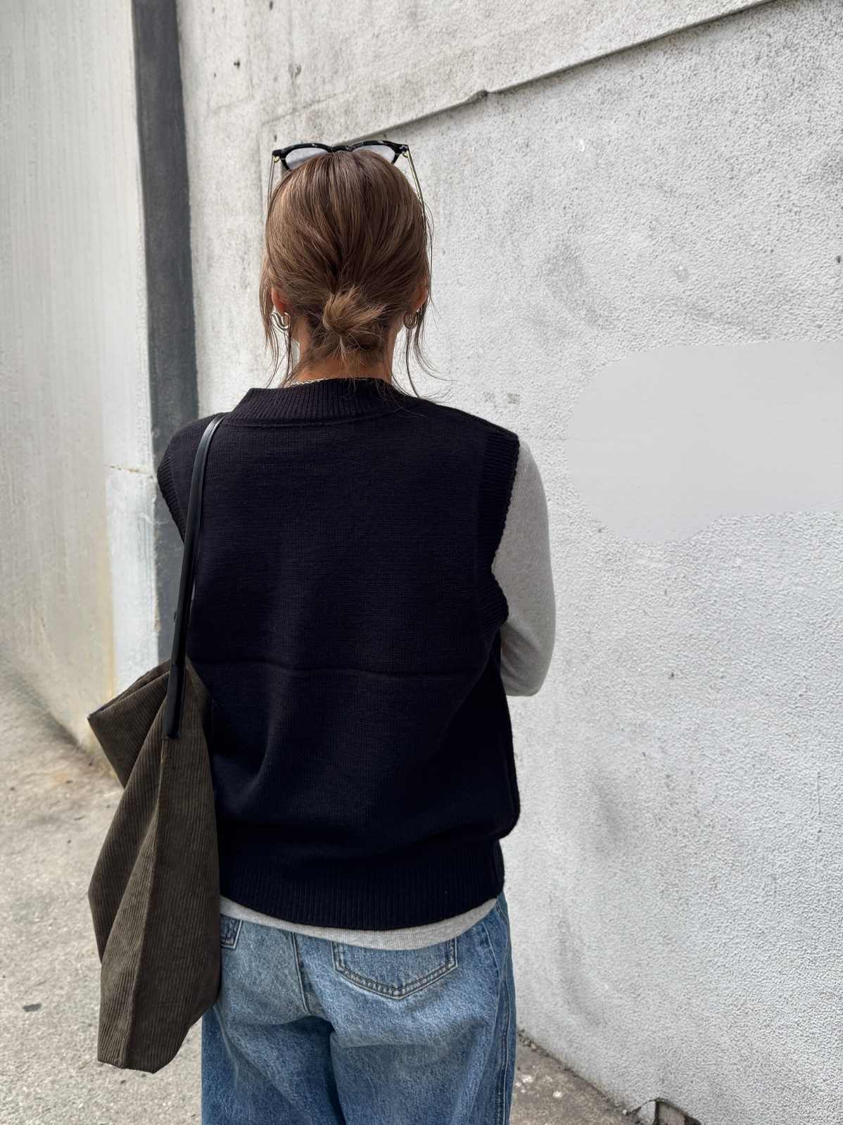 VNECK KNIT VEST × chiiica02