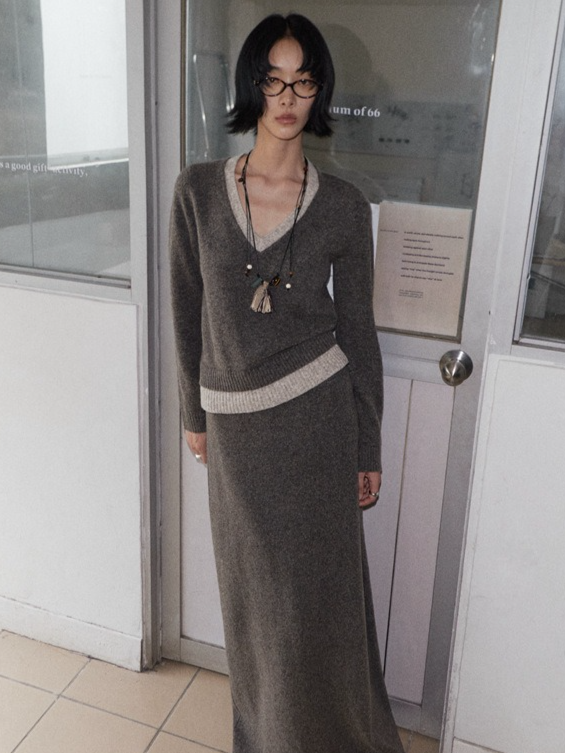 カラーブロックVネックニット 2213