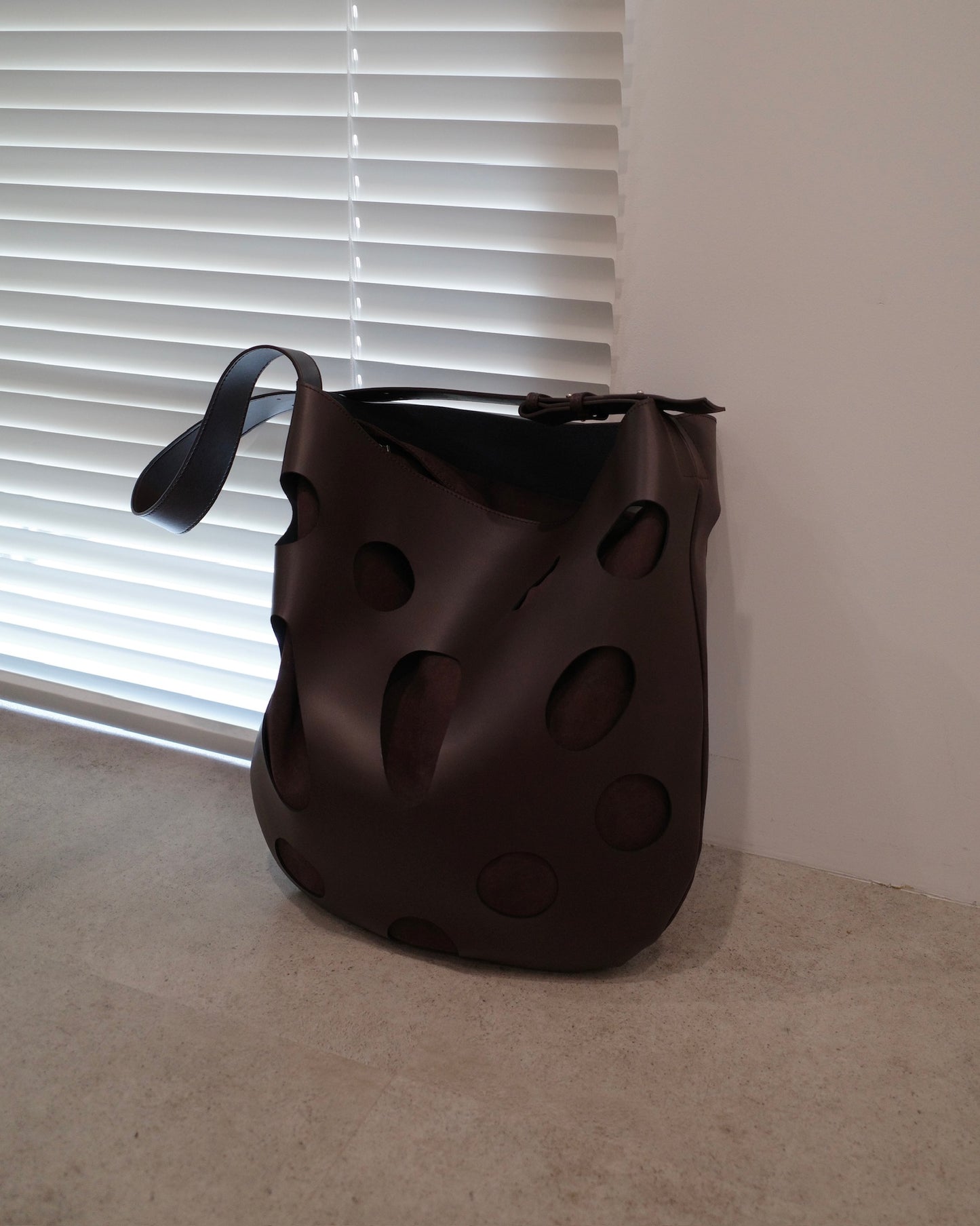 ホールデザインレザーバッグ 2141