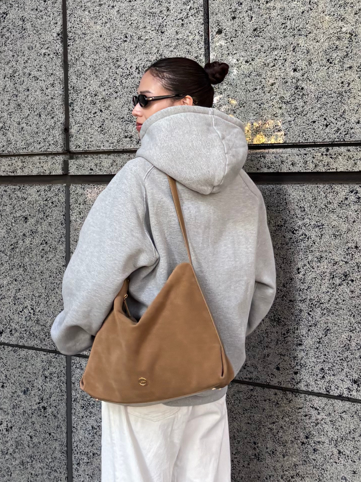 RAGLAN VOLUME-SLEEVE HOODIE × ai01