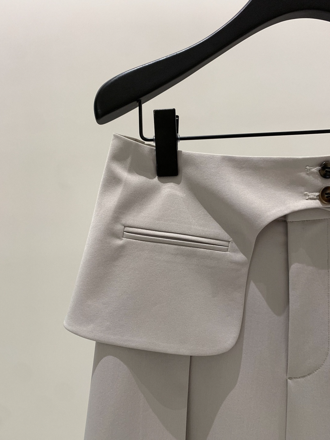 LAYERED FLAP TUCK PANTS 2130